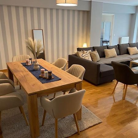 Classy 3Br With 2 Bathrooms Apartment In Marousi Atény Exteriér fotografie